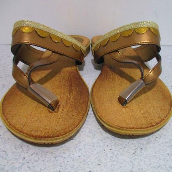 *Lara Collection Bronze Metallic Glitter Scallop T Strap Thong Sandals Flats - Picture 1 of 8